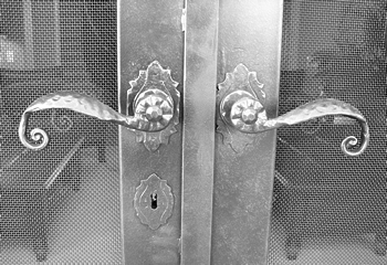 handles